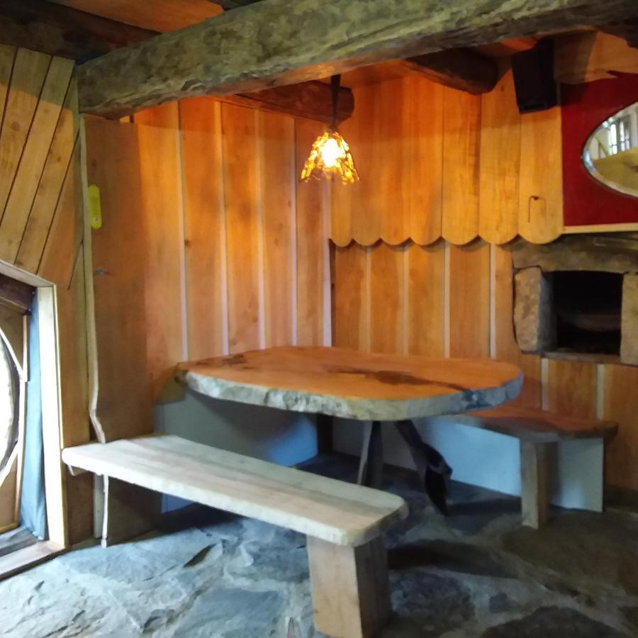 Village.Insolite Montagny-sur-Grosne Zewnętrze zdjęcie