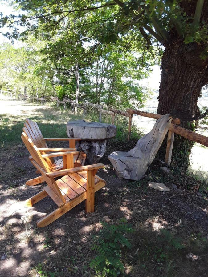 Village.Insolite Montagny-sur-Grosne Zewnętrze zdjęcie